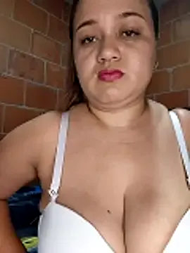 MMia_18 on StripChat