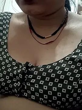 monu_bhabi model from StripChat