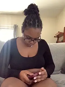 MsTsunamix3 on StripChat