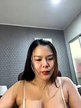 nenechuchu on StripChat 