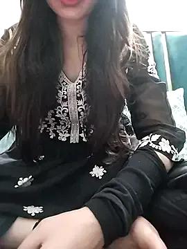 Noor_Darliing on StripChat