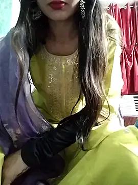 Noor_Darliing on StripChat