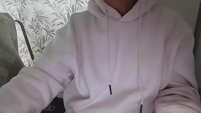 parismira on StripChat