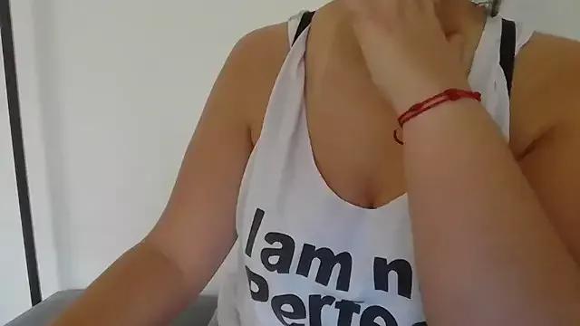 parismira on StripChat