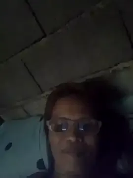 Petite_elise on StripChat