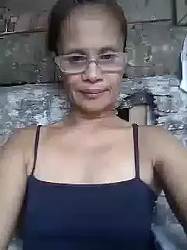 Petite_elise on StripChat