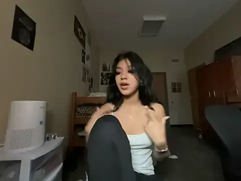 petitelatinateen model from sc