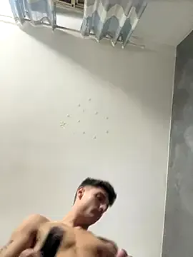 piccolaflo on StripChat