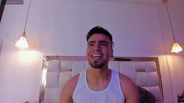 PittAndLunaa on StripChat 