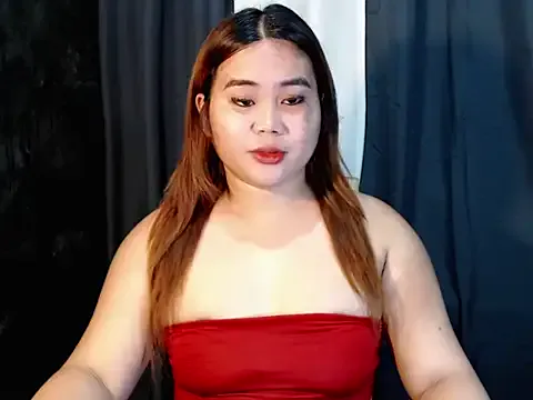 queen_staceyy on StripChat