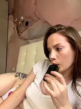 RosieMarvel on StripChat