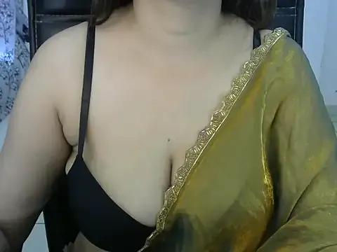 Rumi_cute on StripChat