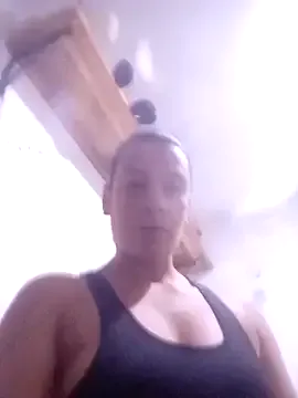 Salome0708 model from StripChat