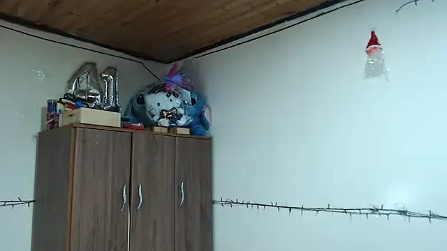 Samanta_SS on StripChat 