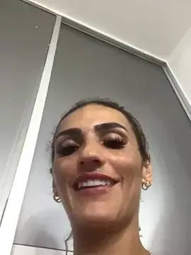 Samantha_bigboobs on StripChat