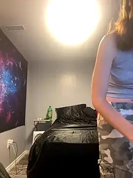 SeccySerena on StripChat 