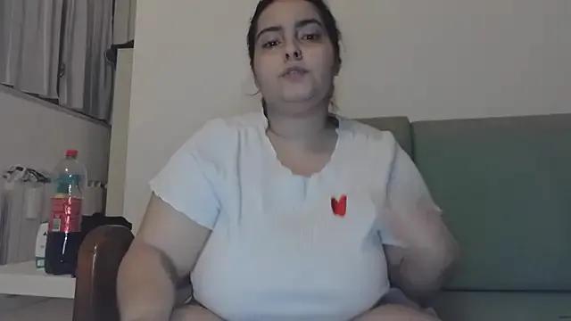 SelenaBoni on StripChat 