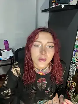 SelenaRouge1 on StripChat