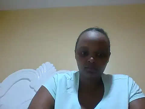 Sexxy-Shie on StripChat
