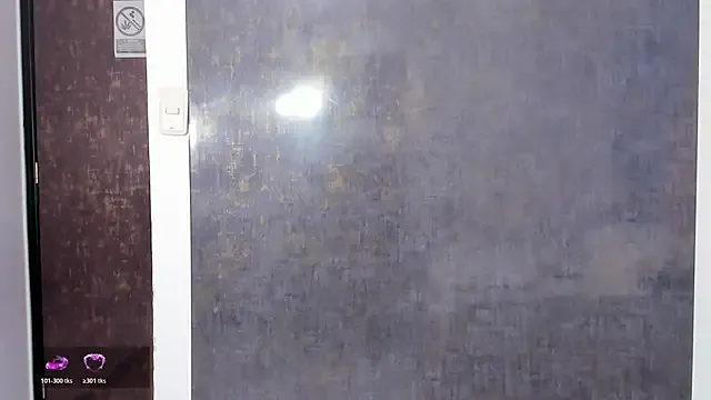 sexy_curlylady model from sc