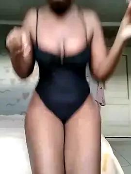 SexyValentinaXX on StripChat