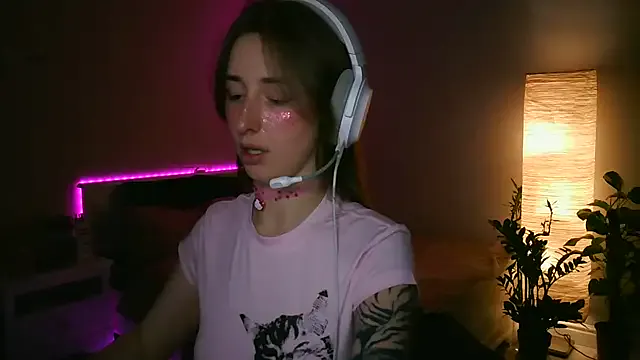 she_tora69 model from StripChat