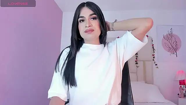 Silvana-Castro — Show me your tits and spit