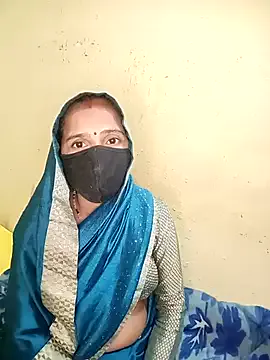 Soniya_089 on StripChat