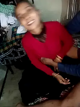 Soniya_089 on StripChat