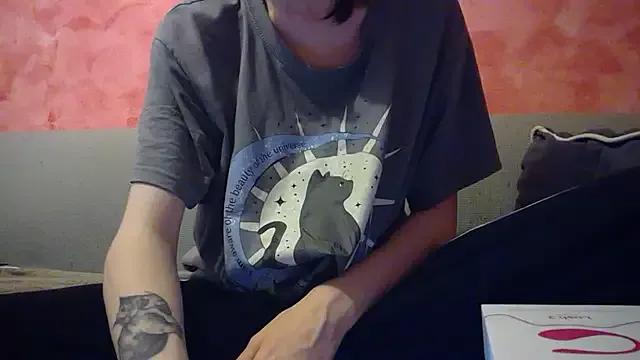 sullimi on StripChat 