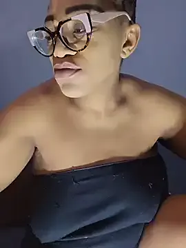 Sultrysexy model from sc