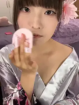 susuya_sha on StripChat