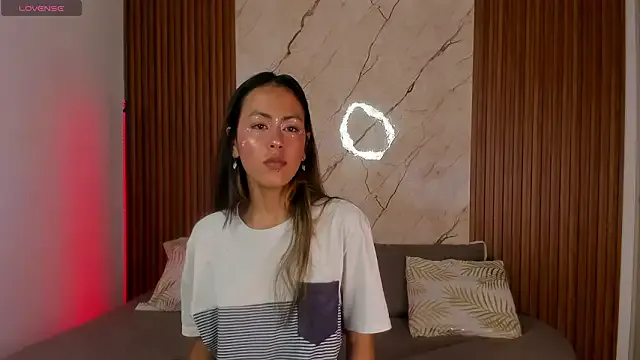 Susy_spark on StripChat