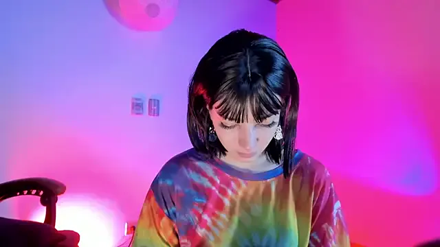 sweeet_peach on StripChat