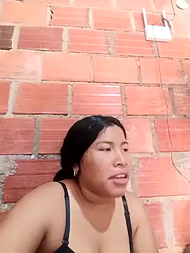 Sweet-Dirty-Storm on StripChat
