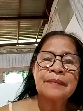 Sweet-Lita50 on StripChat