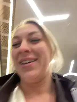 Sweet___Emily on StripChat