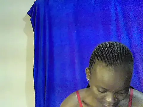 sweet_love00 on StripChat