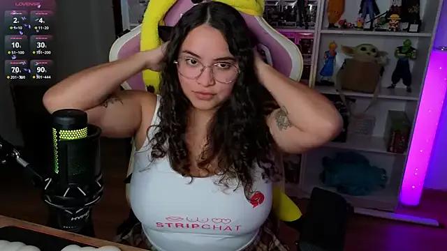 Sweet_sully__ on StripChat 