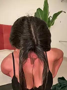 sweetAli_ on StripChat 