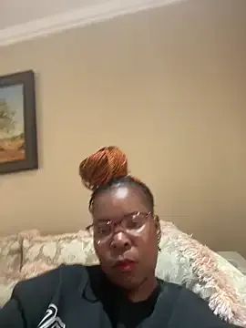 SweetCandy84 on StripChat