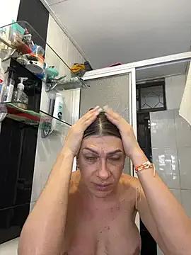 sweethoneytsx on StripChat