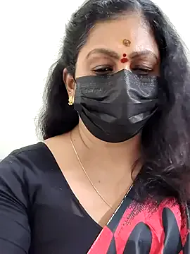 Sweetie_swetha37 on StripChat