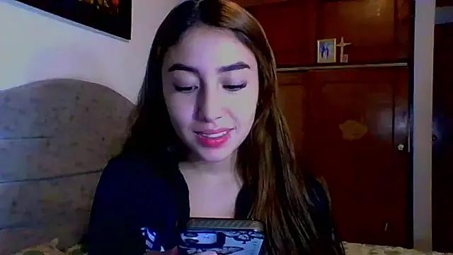 SweetMaddiee_ on StripChat 