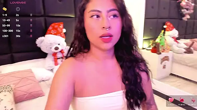TamaraLeen on StripChat