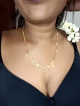 Tamil_kavinila