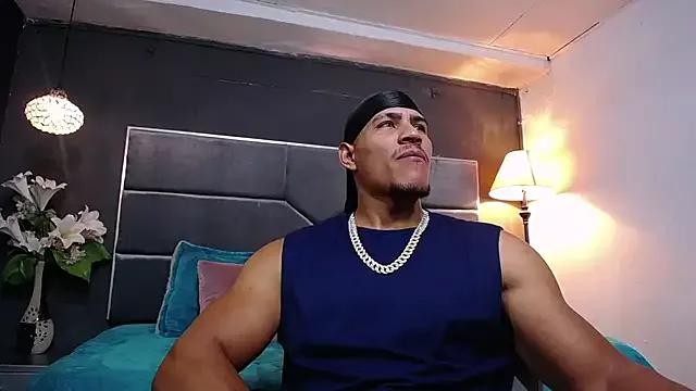 teddyfit19cm on StripChat 