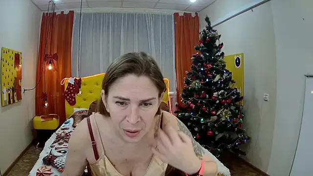 TessaDaybreak on StripChat