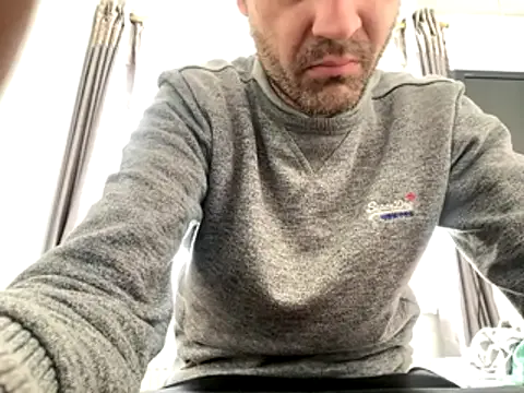 ThatGuyNextDoor1992 on StripChat