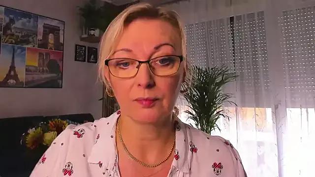 vanessa_chat on StripChat